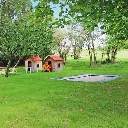 In Mit Terrasse Mirow